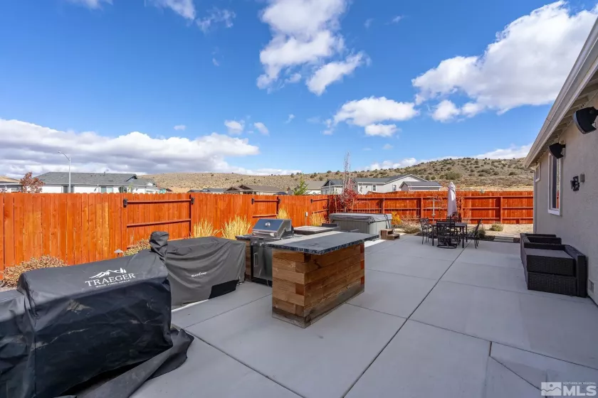 18711 Jones Creek Ct, Reno, Nevada 89508, 3 Bedrooms Bedrooms, ,2 BathroomsBathrooms,Residential,For Sale,Jones Creek Ct,240014091