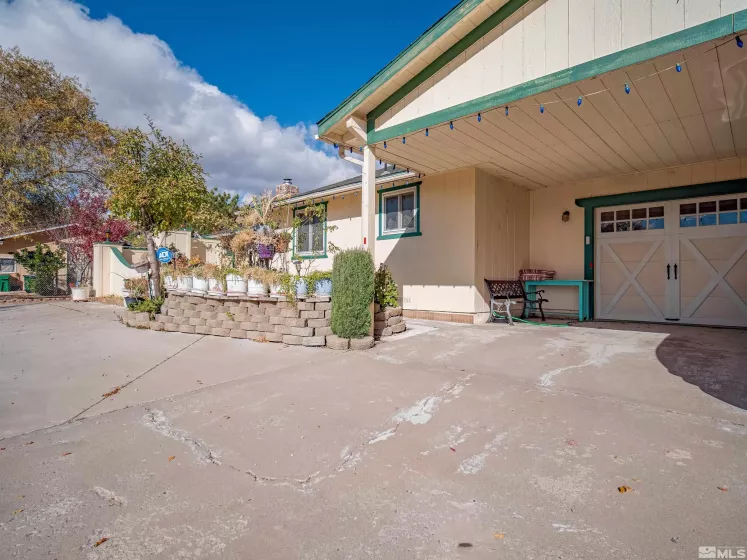 1800 Jefferson Dr, Carson City, Nevada 89706, 3 Bedrooms Bedrooms, ,2 BathroomsBathrooms,Residential,For Sale,Jefferson Dr,240014100