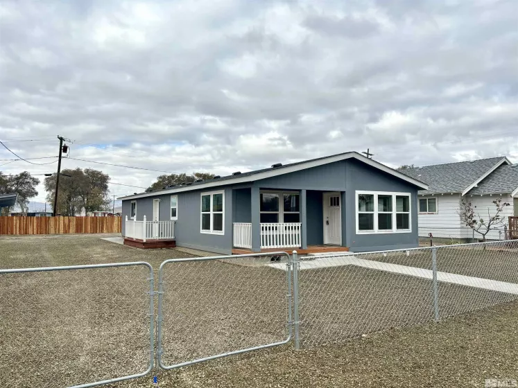 1285 Franklin Ave, Lovelock, Nevada 89419, 3 Bedrooms Bedrooms, ,2 BathroomsBathrooms,Residential,For Sale,Franklin Ave,240014118