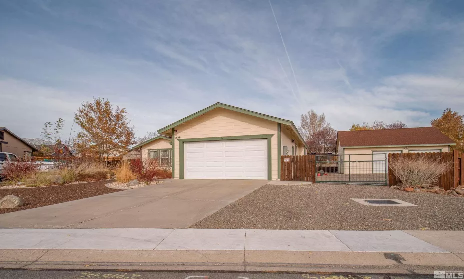 1438 Sally Lane, Gardnerville, Nevada 89460, 4 Bedrooms Bedrooms, ,2 BathroomsBathrooms,Residential,For Sale,Sally Lane,240014124