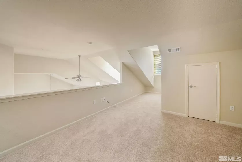 17000 Wedge Pkwy, Reno, Nevada 89511, 2 Bedrooms Bedrooms, ,2 BathroomsBathrooms,Residential,For Sale,Wedge Pkwy,240014141