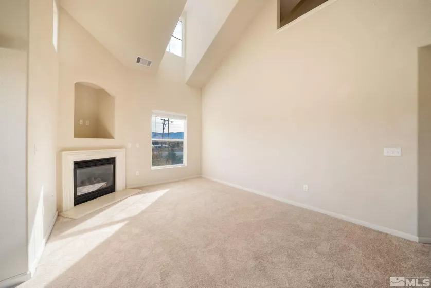 17000 Wedge Pkwy, Reno, Nevada 89511, 2 Bedrooms Bedrooms, ,2 BathroomsBathrooms,Residential,For Sale,Wedge Pkwy,240014141