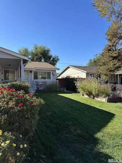 189 York Way, Sparks, Nevada 89431, 4 Bedrooms Bedrooms, ,2 BathroomsBathrooms,Residential,For Sale,York Way,240014146