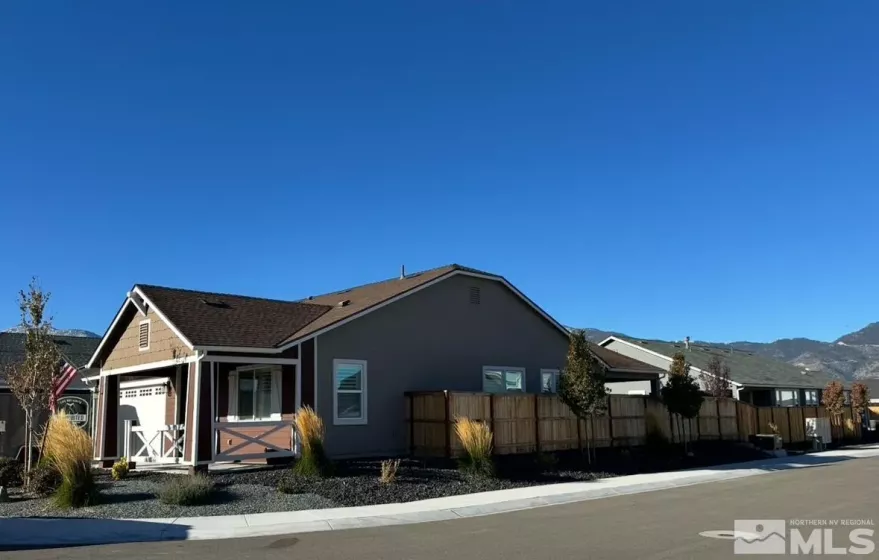 1661 Buttonwillow Street, Minden, Nevada 89423, 3 Bedrooms Bedrooms, ,2 BathroomsBathrooms,Residential,For Sale,Buttonwillow Street,240014149