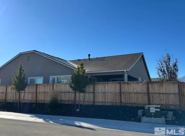 1661 Buttonwillow Street, Minden, Nevada 89423, 3 Bedrooms Bedrooms, ,2 BathroomsBathrooms,Residential,For Sale,Buttonwillow Street,240014149