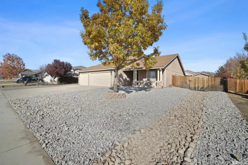 830 Laca St, Dayton, Nevada 89403, 3 Bedrooms Bedrooms, ,2 BathroomsBathrooms,Residential,For Sale,Laca St,240014166