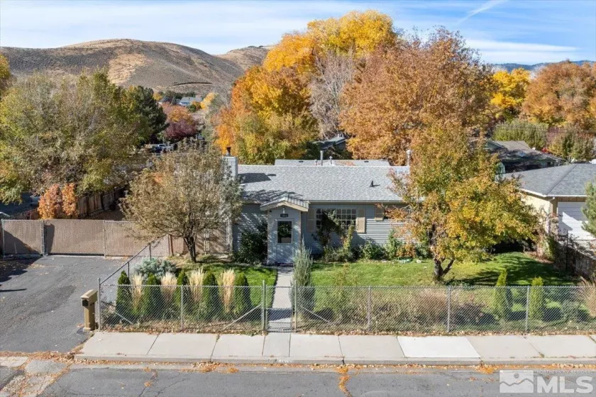 1014 S Division St, Carson City, Nevada 89703, 3 Bedrooms Bedrooms, ,3 BathroomsBathrooms,Residential,For Sale,S Division St,240014180