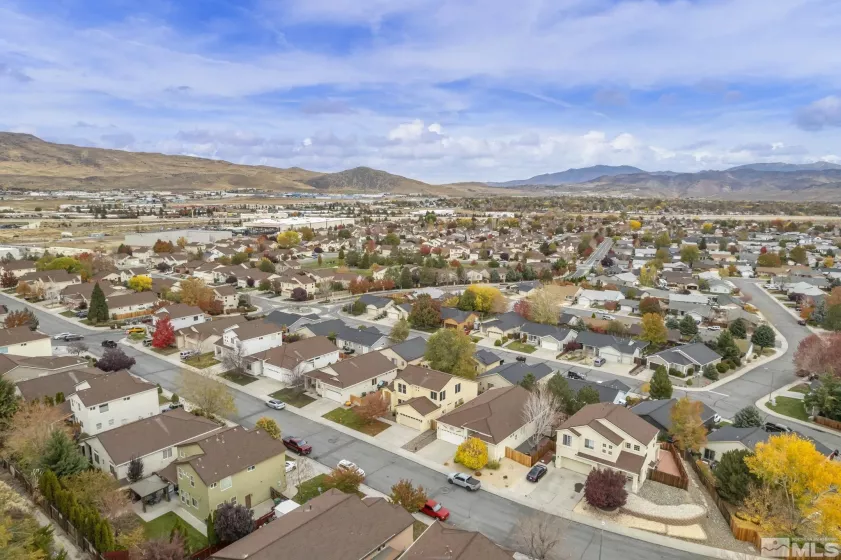 2647 Longridge Dr, Carson City, Nevada 89706, 4 Bedrooms Bedrooms, ,2 BathroomsBathrooms,Residential,For Sale,Longridge Dr,240014186