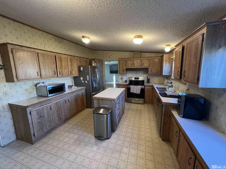 7850 Germain Dr, Winnemucca, Nevada 89445, 3 Bedrooms Bedrooms, ,2 BathroomsBathrooms,Residential,For Sale,Germain Dr,240014199