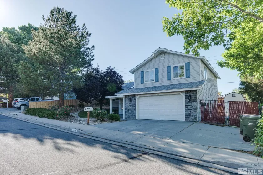 1941 Hamilton Ave., Carson City, Nevada 89706, 3 Bedrooms Bedrooms, ,3 BathroomsBathrooms,Residential,For Sale,Hamilton Ave.,240014214