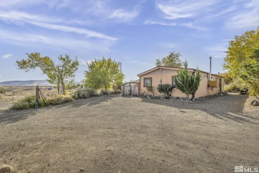 7095 Beech Street, Silver Springs, Nevada 89429, 3 Bedrooms Bedrooms, ,2 BathroomsBathrooms,Residential,For Sale,Beech Street,240014221