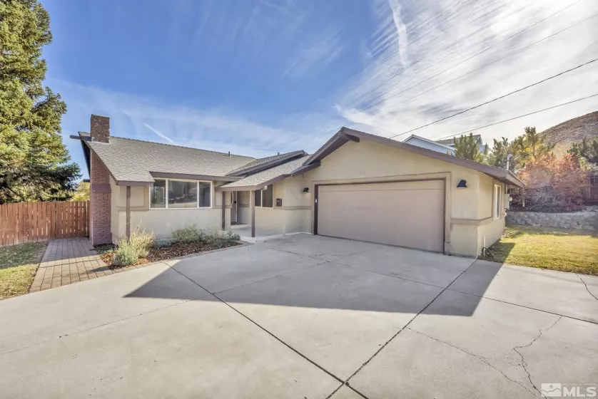 1101 Coral Way, Carson City, Nevada 89703, 3 Bedrooms Bedrooms, ,3 BathroomsBathrooms,Residential,For Sale,Coral Way,240014227