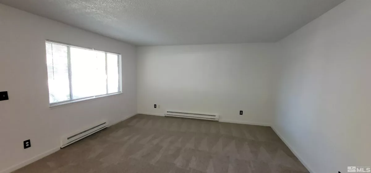 790 Jamaica Ave., Reno, Nevada 89502, 2 Bedrooms Bedrooms, ,1 BathroomBathrooms,Residential,For Sale,Jamaica Ave.,240014236