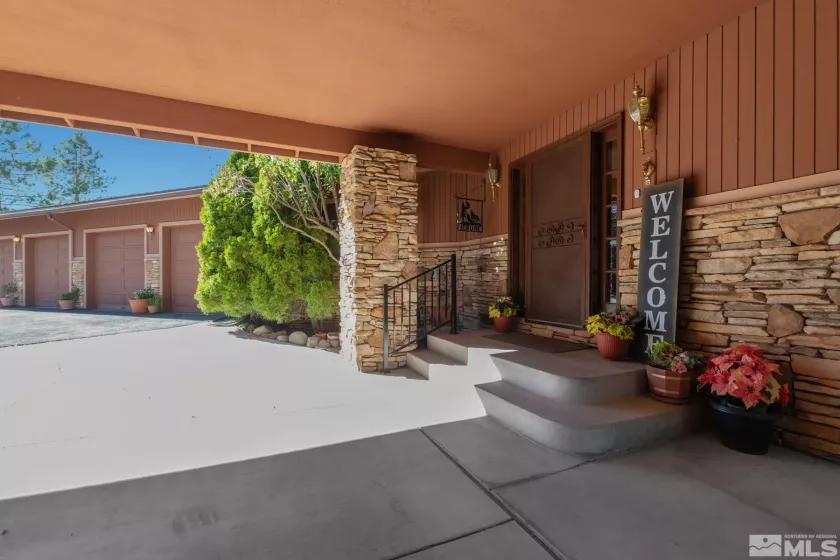 3955 Lamay Circle, Reno, Nevada 89511, 4 Bedrooms Bedrooms, ,4 BathroomsBathrooms,Residential,For Sale,Lamay Circle,240014252