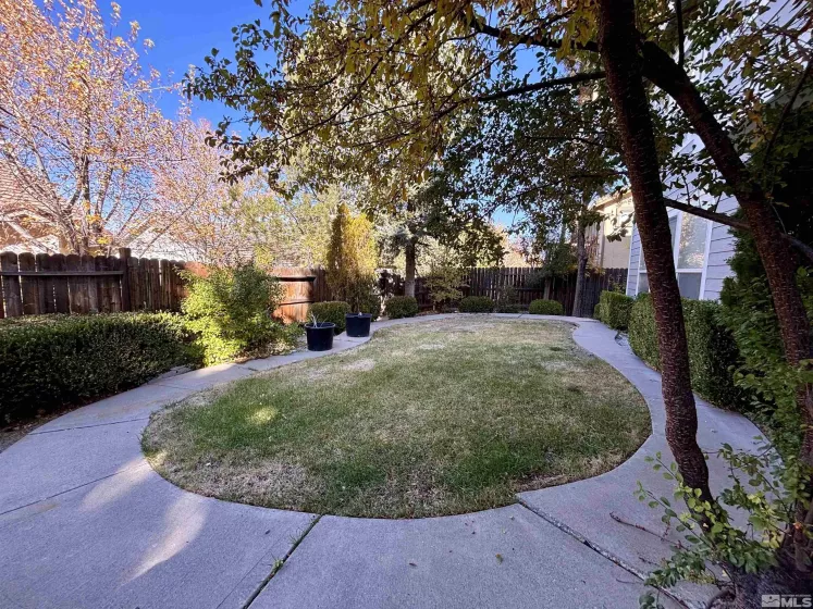 4758 Village Green Pkwy, Reno, Nevada 89509, 5 Bedrooms Bedrooms, ,4 BathroomsBathrooms,Residential,For Sale,Village Green Pkwy,240014279