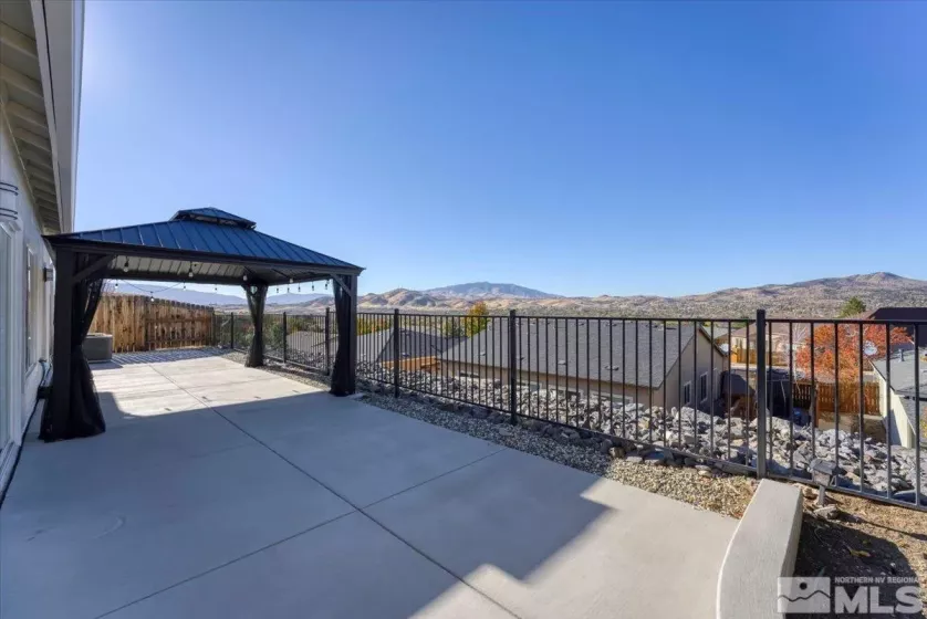 5495 Starry Skies Dr, Sun Valley, Nevada 89433, 4 Bedrooms Bedrooms, ,2 BathroomsBathrooms,Residential,For Sale,Starry Skies Dr,240014266