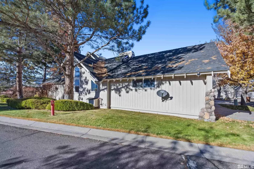 1018 Aspen Grove Cir, Minden, Nevada 89423, 2 Bedrooms Bedrooms, ,2 BathroomsBathrooms,Residential,For Sale,Aspen Grove Cir,240014283