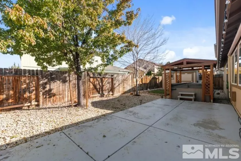 9480 Mustang Trail Drive, Reno, Nevada 89506, 4 Bedrooms Bedrooms, ,2 BathroomsBathrooms,Residential,For Sale,Mustang Trail Drive,240014288