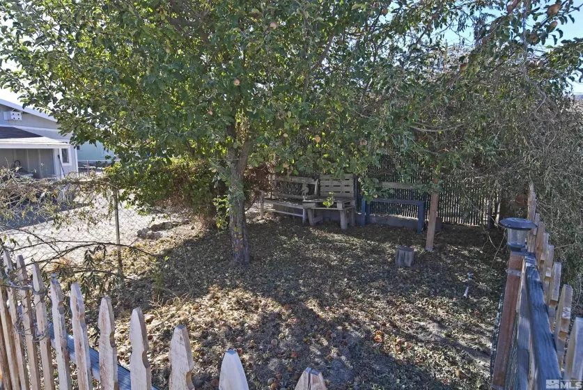 7 Mobil, Yerington, Nevada 89447, 3 Bedrooms Bedrooms, ,2 BathroomsBathrooms,Residential,For Sale,Mobil,240014289