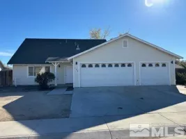 702 Tanglewood Dr, Fernley, Nevada 89408, 3 Bedrooms Bedrooms, ,2 BathroomsBathrooms,Residential,For Sale,Tanglewood Dr,240014291