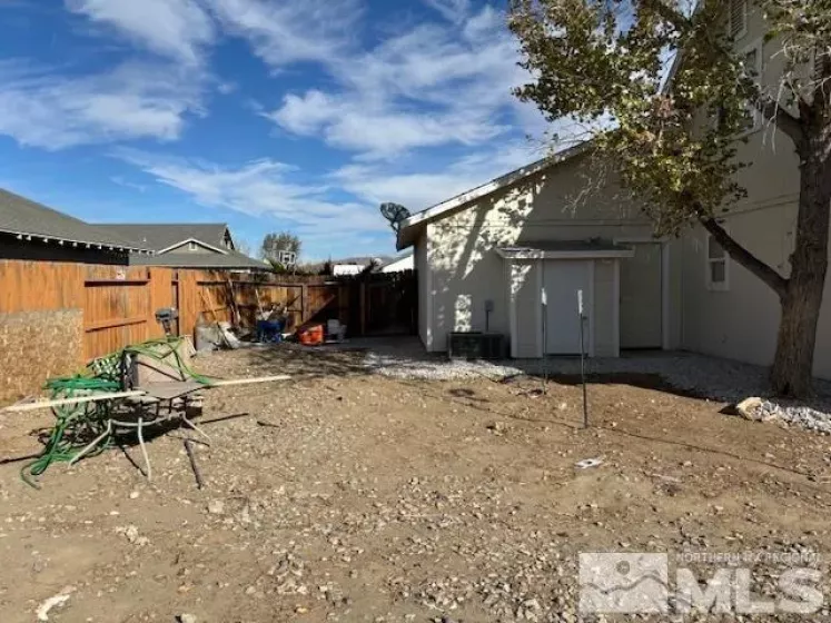 702 Tanglewood Dr, Fernley, Nevada 89408, 3 Bedrooms Bedrooms, ,2 BathroomsBathrooms,Residential,For Sale,Tanglewood Dr,240014291