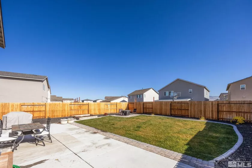 6652 Rusty Owl Dr, Sparks, Nevada 89436, 5 Bedrooms Bedrooms, ,3 BathroomsBathrooms,Residential,For Sale,Rusty Owl Dr,240014296