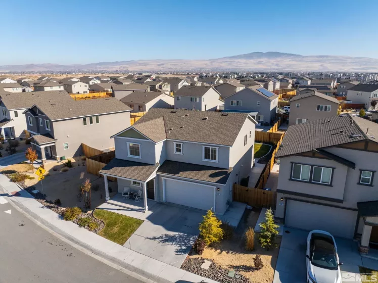 6652 Rusty Owl Dr, Sparks, Nevada 89436, 5 Bedrooms Bedrooms, ,3 BathroomsBathrooms,Residential,For Sale,Rusty Owl Dr,240014296