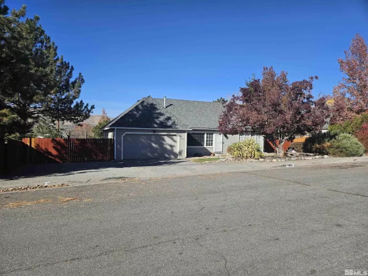 165 Karnak Circle, Sparks, Nevada 89441, 3 Bedrooms Bedrooms, ,2 BathroomsBathrooms,Residential,For Sale,Karnak Circle,240014308