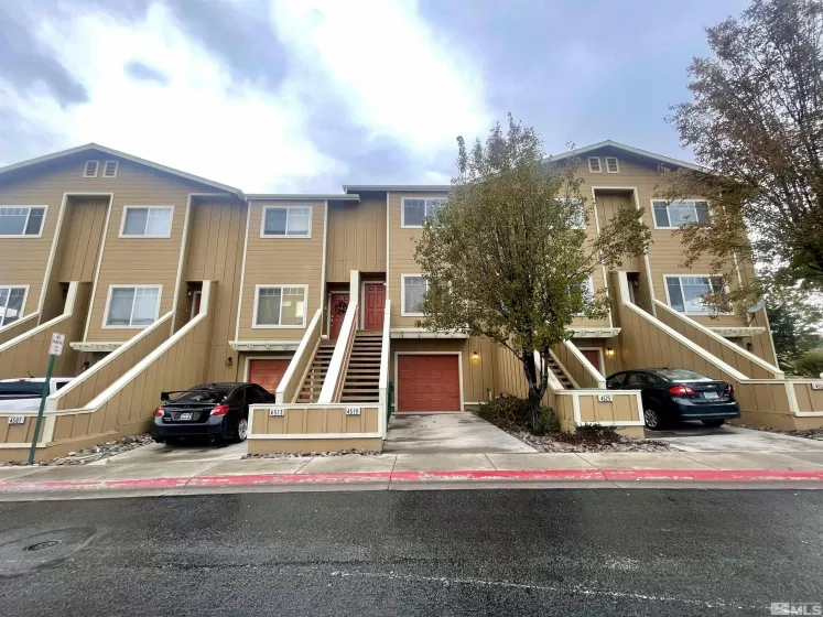 4519 Kathleen Denise Ln, Reno, Nevada 89503, 2 Bedrooms Bedrooms, ,2 BathroomsBathrooms,Residential,For Sale,Kathleen Denise Ln,240014315