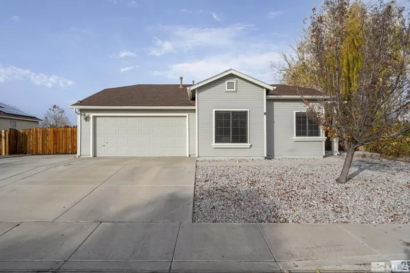 251 Bartmess Blvd, Sparks, Nevada 89436, 3 Bedrooms Bedrooms, ,2 BathroomsBathrooms,Residential,For Sale,Bartmess Blvd,240014321