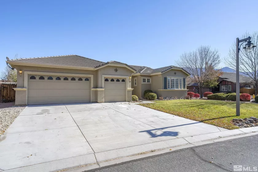 100 Canterbury Court, Dayton, Nevada 89403, 3 Bedrooms Bedrooms, ,2 BathroomsBathrooms,Residential,For Sale,Canterbury Court,240014337