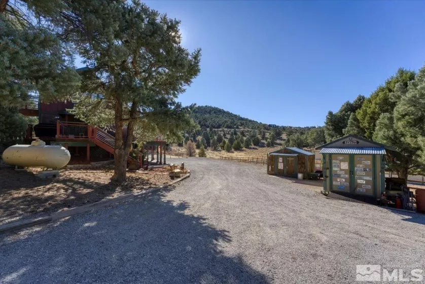 21381 Crestview Rd, Reno, Nevada 89521, 4 Bedrooms Bedrooms, ,2 BathroomsBathrooms,Residential,For Sale,Crestview Rd,240014340