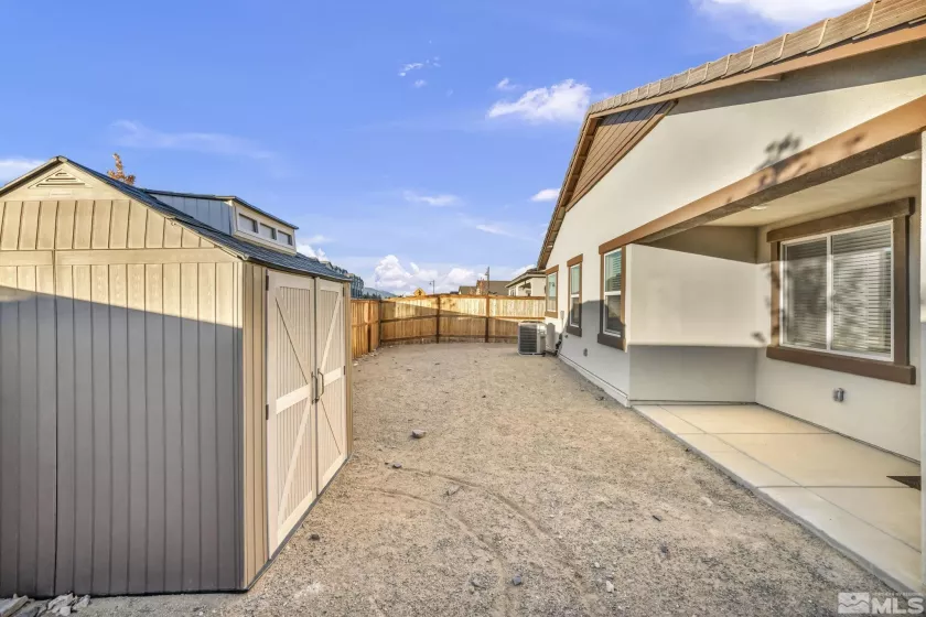 6241 Bucking Horse, Sparks, Nevada 89436, 3 Bedrooms Bedrooms, ,2 BathroomsBathrooms,Residential,For Sale,Bucking Horse,240014347