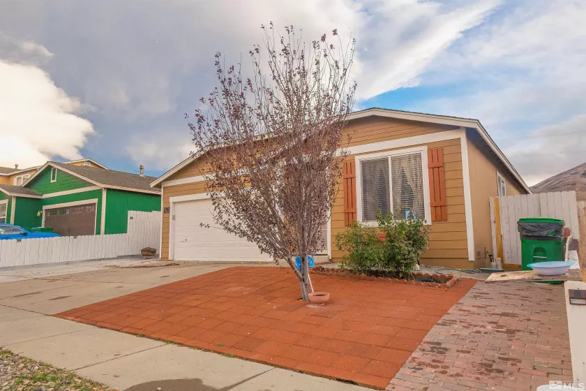 7810 Mariner Cove Dr, Reno, Nevada 89506, 3 Bedrooms Bedrooms, ,2 BathroomsBathrooms,Residential,For Sale,Mariner Cove Dr,240014352