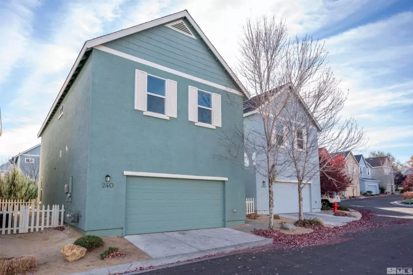 240 Brooksby, Reno, Nevada 89509, 3 Bedrooms Bedrooms, ,2 BathroomsBathrooms,Residential,For Sale,Brooksby,240014376