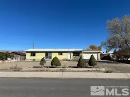 285 Lemaire Rd, Battle Mountain, Nevada 89820, 3 Bedrooms Bedrooms, ,2 BathroomsBathrooms,Residential,For Sale,Lemaire Rd,240014377