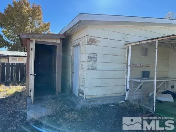 285 Lemaire Rd, Battle Mountain, Nevada 89820, 3 Bedrooms Bedrooms, ,2 BathroomsBathrooms,Residential,For Sale,Lemaire Rd,240014377