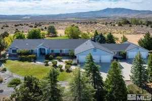 13915 Red Rock Rd, Reno, Nevada 89508, 4 Bedrooms Bedrooms, ,3 BathroomsBathrooms,Residential,For Sale,Red Rock Rd,240014356