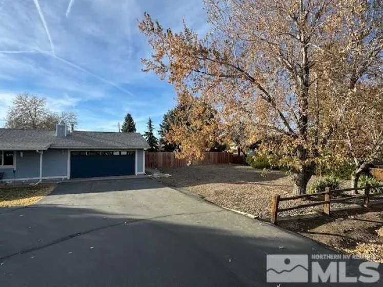 2640 Cactus View Dr, Reno, Nevada 89506, 3 Bedrooms Bedrooms, ,2 BathroomsBathrooms,Residential,For Sale,Cactus View Dr,240014386