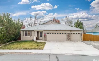 3035 Bandera, Sparks, Nevada 89436, 3 Bedrooms Bedrooms, ,2 BathroomsBathrooms,Residential,For Sale,Bandera,240014410