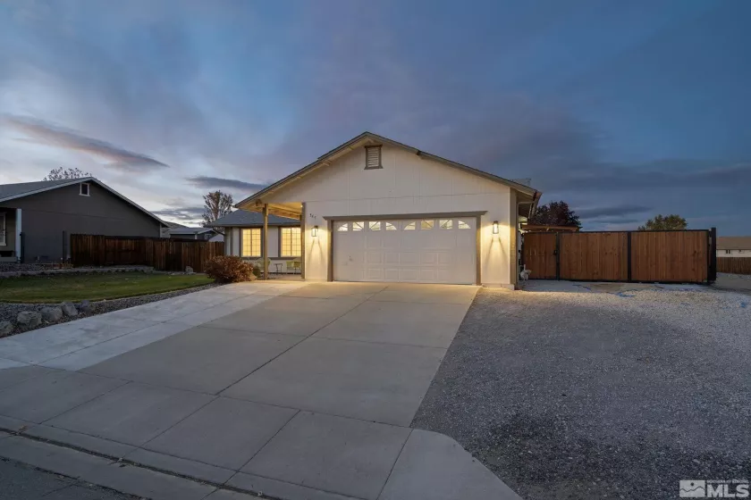 345 Carlene Dr, Sparks, Nevada 89436, 3 Bedrooms Bedrooms, ,2 BathroomsBathrooms,Residential,For Sale,Carlene Dr,240014416