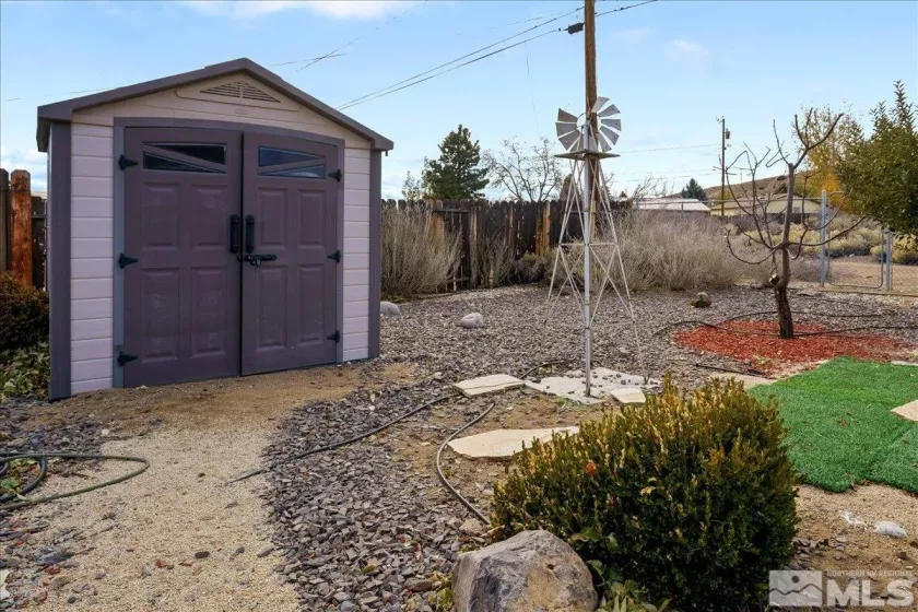 3640 Erin Drive, Sparks, Nevada 89436, 3 Bedrooms Bedrooms, ,2 BathroomsBathrooms,Residential,For Sale,Erin Drive,240014414