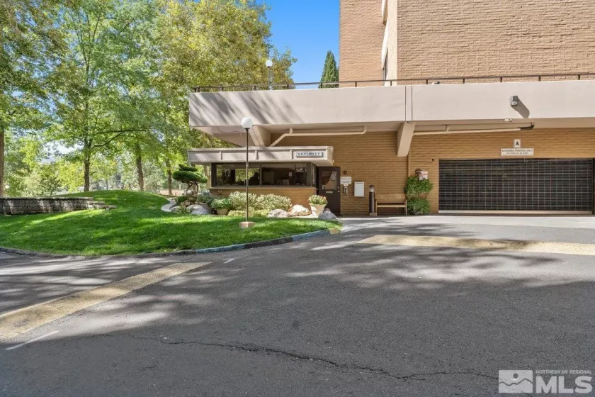 1200 Riverside, Reno, Nevada 89503, 2 Bedrooms Bedrooms, ,2 BathroomsBathrooms,Residential,For Sale,Riverside,240012457