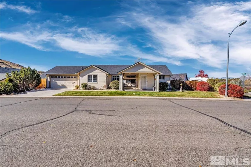 200 Ray May, Gardnerville, Nevada 89410, 3 Bedrooms Bedrooms, ,2 BathroomsBathrooms,Residential,For Sale,Ray May,240014420