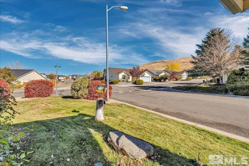 200 Ray May, Gardnerville, Nevada 89410, 3 Bedrooms Bedrooms, ,2 BathroomsBathrooms,Residential,For Sale,Ray May,240014420