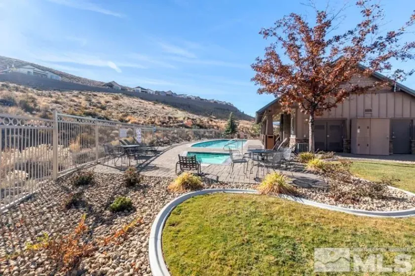 7656 Stone Bluff Way, Reno, Nevada 89523, 4 Bedrooms Bedrooms, ,3 BathroomsBathrooms,Residential,For Sale,Stone Bluff Way,240014423