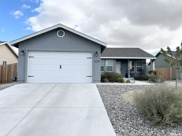 1229 Deerfield Dr, Fallon, Nevada 89406, 4 Bedrooms Bedrooms, ,2 BathroomsBathrooms,Residential,For Sale,Deerfield Dr,240013866