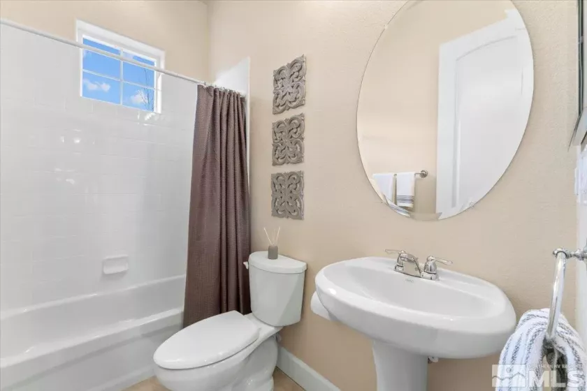 12140 Pebble Bluff Drive, Sparks, Nevada 89441, 5 Bedrooms Bedrooms, ,3 BathroomsBathrooms,Residential,For Sale,Pebble Bluff Drive,240014441