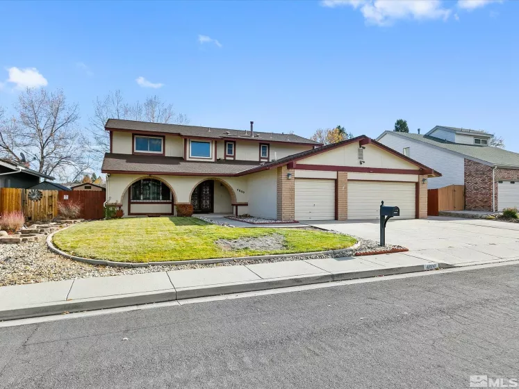 4800 Warren Way, Reno, Nevada 89509, 5 Bedrooms Bedrooms, ,3 BathroomsBathrooms,Residential,For Sale,Warren Way,240014450