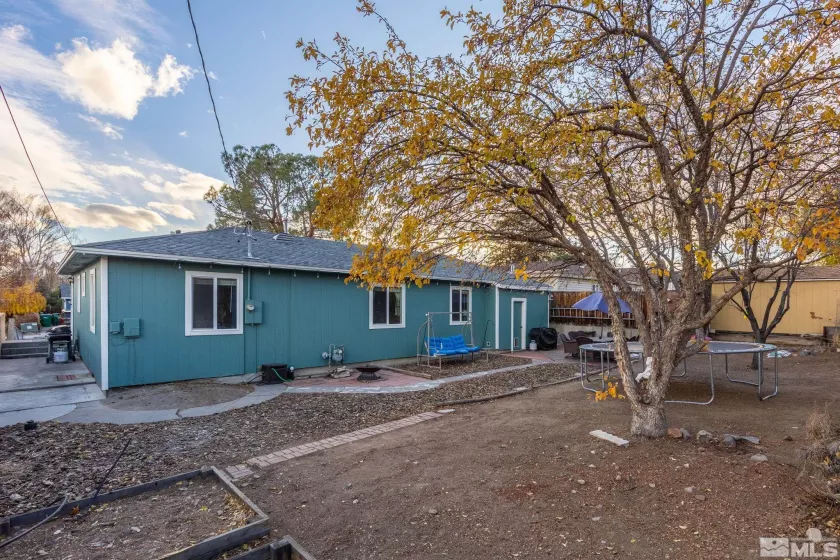 1845 Ellendale, Reno, Nevada 89503, 3 Bedrooms Bedrooms, ,1 BathroomBathrooms,Residential,For Sale,Ellendale,240014467